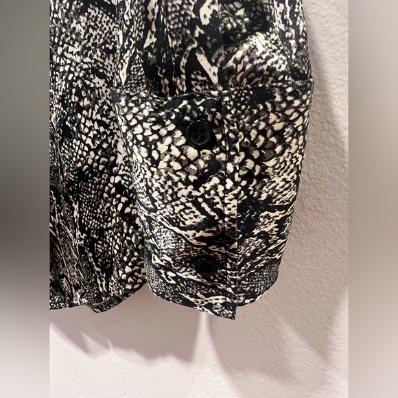 ZARA Snake Print Blouse Size S - Picture 7 of 10